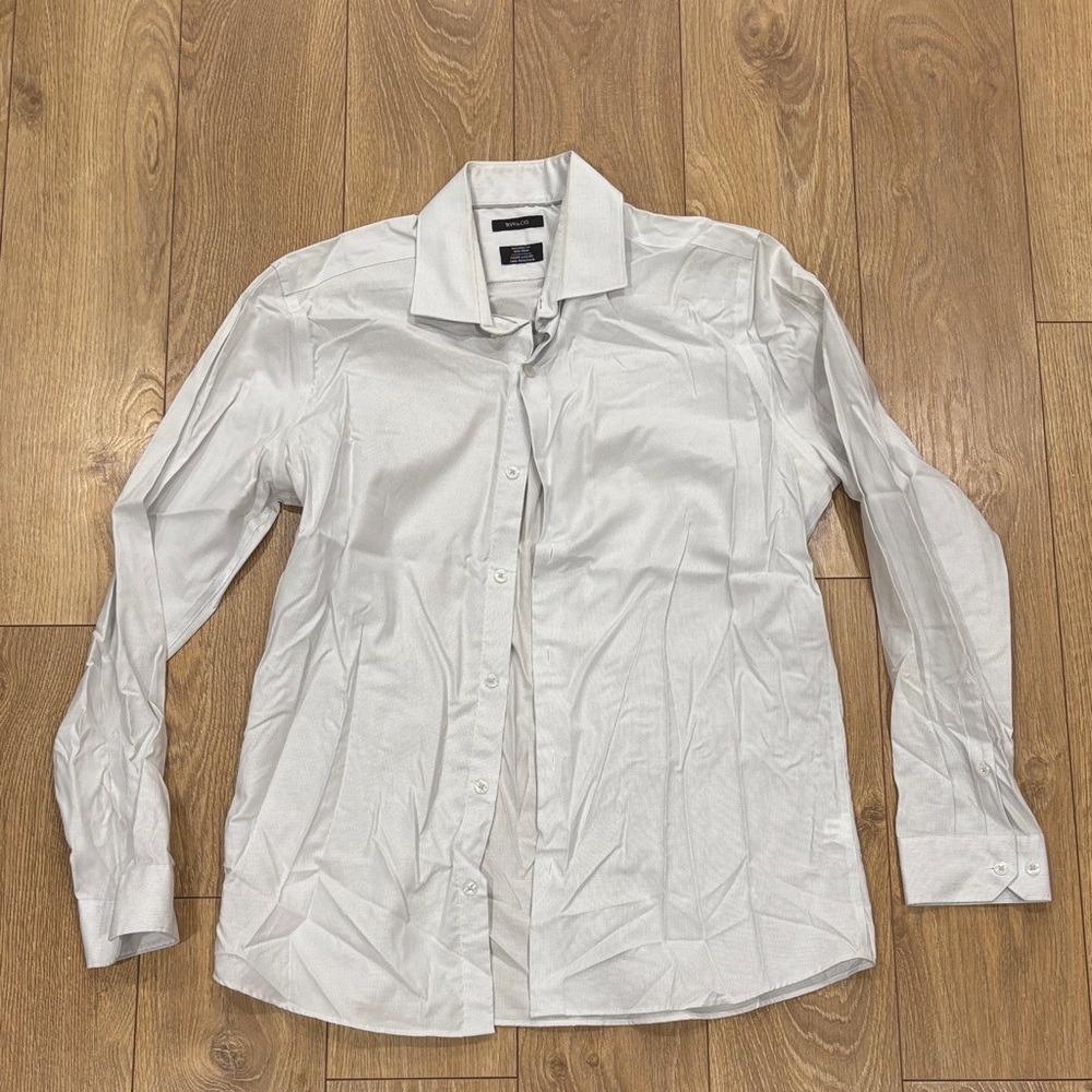 RW&CO. Classic White Dress Shirt